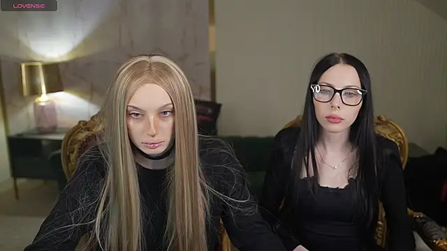 VivianSweet  online show from 03/10/26, 03:28