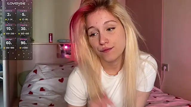  Annabel Myr  online show from 09/25/25, 11:14