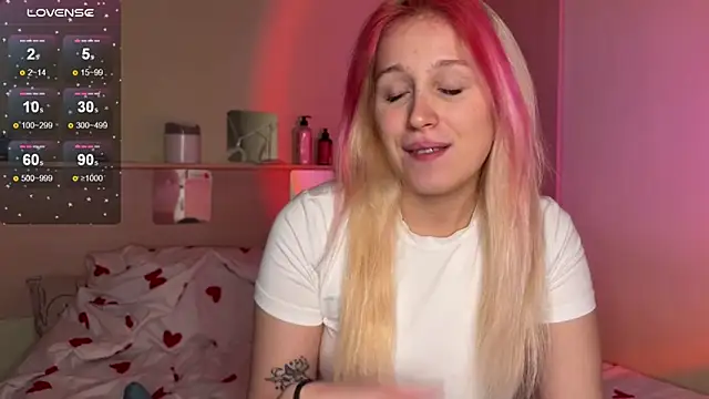  Annabel Myr  online show from 11/23/25, 11:10