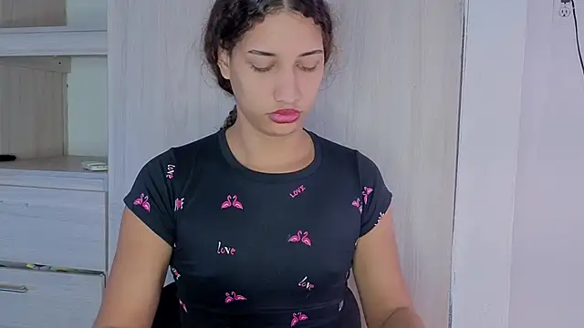 candice777 online show from 02/13/26, 01:07