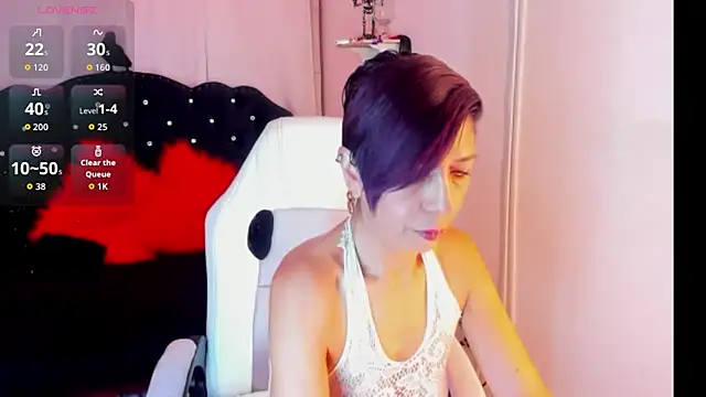 Snapshot of Trinityy__ chatting on 02/12/26, 07:20 Trinityy online show from 02/12/26, 07:20