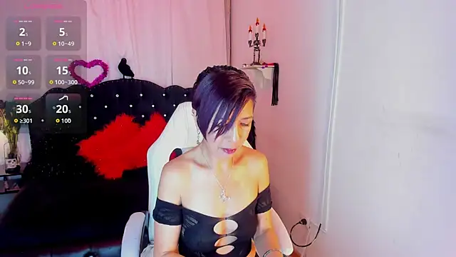 Snapshot of Trinityy__ chatting on 02/17/26, 06:58 Trinityy online show from 02/17/26, 06:58