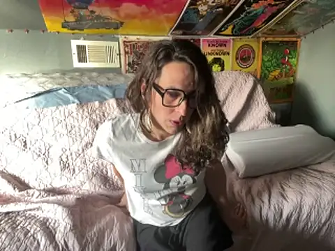 Snapshot of mayra_mayhem chatting on 01/13/26, 03:39 mayra mayhem online show from 01/13/26, 03:39