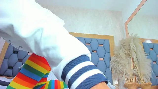 crystal sm online show from 03/06/26, 03:14