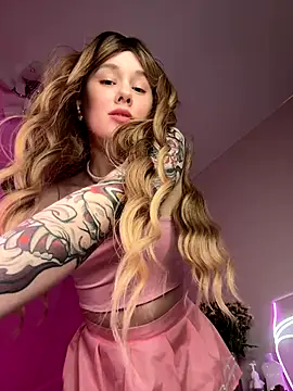 DeliaLoveIt online show from 09/14/25, 08:52