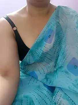 Snapshot of roshni_agrawal0 chatting on 05/02/26, 06:35 roshni agrawal0 online show from 05/02/26, 06:35