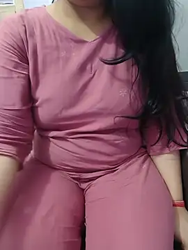 Snapshot of roshni_agrawal0 chatting on 05/31/26, 06:09 roshni agrawal0 online show from 05/31/26, 06:09