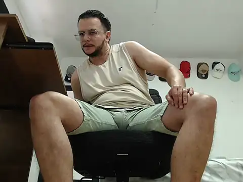 cloudsxxx online show from 01/15/26, 01:48