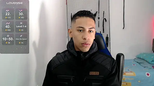 Snapshot of dylan_apol0 chatting on 09/19/25, 02:57 dylan apol0 online show from 09/19/25, 02:57