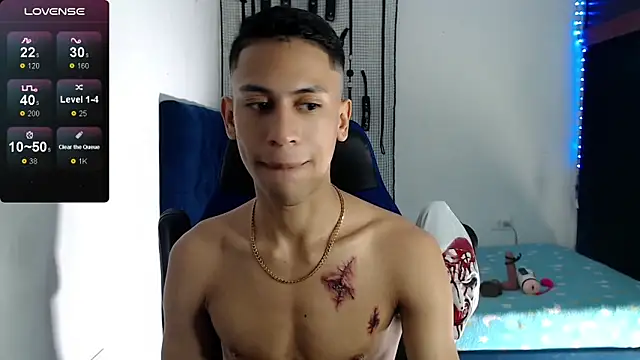 Snapshot of dylan_apol0 chatting on 11/01/25, 01:51 dylan apol0 online show from 11/01/25, 01:51