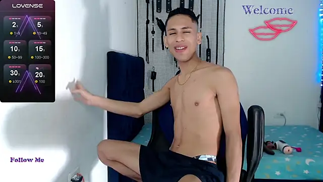 Snapshot of dylan_apol0 chatting on 11/02/25, 04:26 dylan apol0 online show from 11/02/25, 04:26