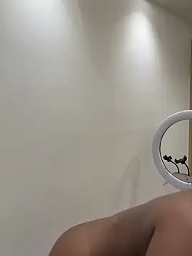 Elie-3 online show from 10/26/25, 02:06