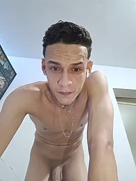 Ethanho0t online show from 11/28/25, 08:28