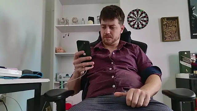 aaron nvk online show from 02/08/26, 08:23