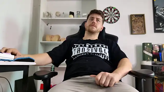 aaron nvk online show from 03/16/26, 07:07