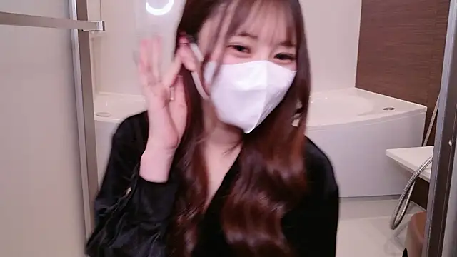 MOEMOE-Q online show from 02/17/26, 07:20