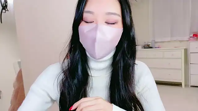 ramuchan desu online show from 10/11/25, 01:38