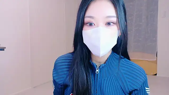 ramuchan desu online show from 11/16/25, 01:33