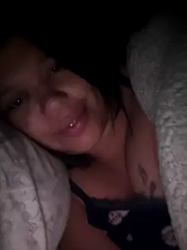 Snapshot of jojo_surfistinha89 chatting on 10/06/25, 04:43 jojo surfistinha89 online show from 10/06/25, 04:43