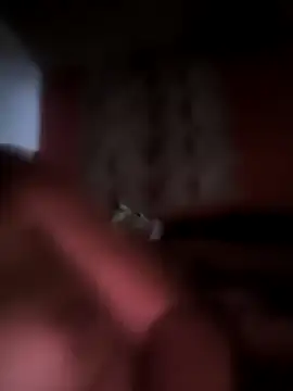 Snapshot of jojo_surfistinha89 chatting on 11/26/25, 01:01 jojo surfistinha89 online show from 11/26/25, 01:01