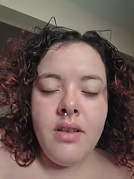 nuttiebuddy1 online show from 05/19/26, 01:17
