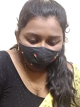 Snapshot of Pavani-Sexy chatting on 09/11/25, 08:03 Pavani-Sexy online show from 09/11/25, 08:03