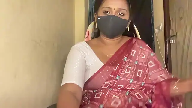 Pavani-Sexy online show from 03/18/26, 05:27