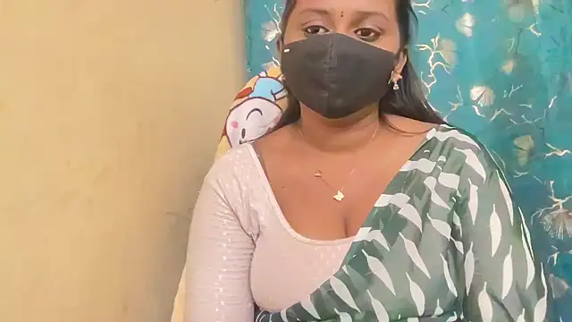 Pavani-Sexy online show from 04/22/26, 02:25