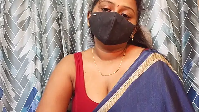 Snapshot of Pavani-Sexy chatting on 07/21/26, 03:03 Pavani-Sexy online show from 07/21/26, 03:03
