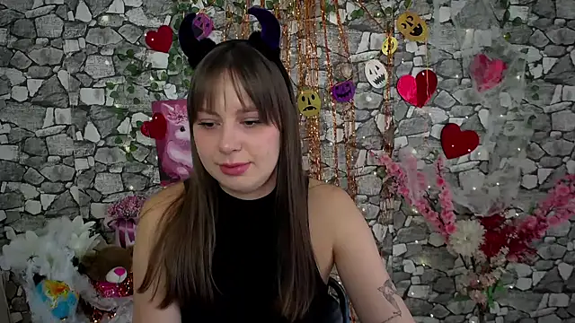 Amanda Bright  online show from 10/30/25, 09:00