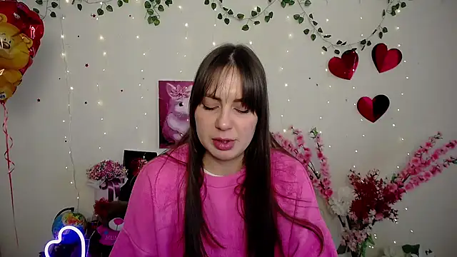 Amanda Bright  online show from 02/25/26, 06:45