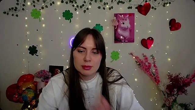 Amanda Bright  online show from 03/18/26, 11:13