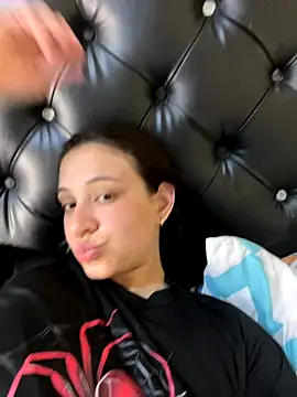 HinataArai online show from 10/02/25, 07:54