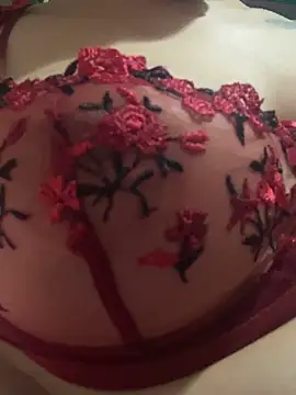 HinataArai online show from 10/28/25, 08:00