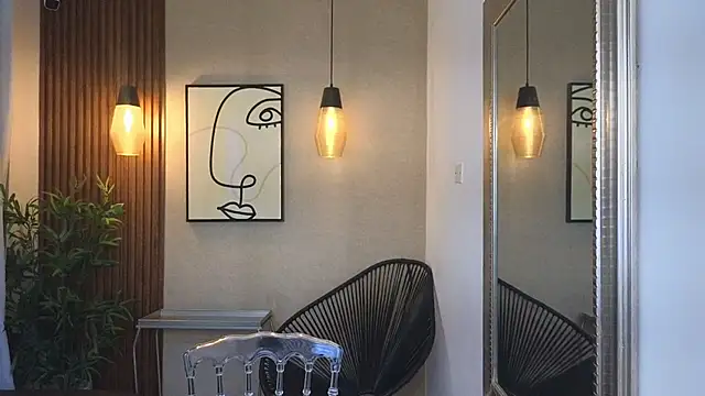 Lia Mar  online show from 10/24/25, 06:04