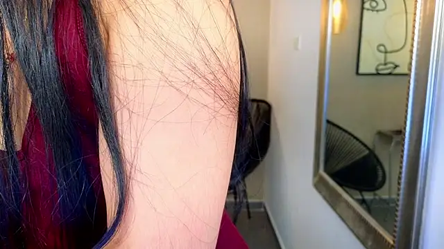 Lia Mar  online show from 11/26/25, 06:09