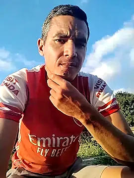 Snapshot of Boragozarvem chatting on 10/10/25, 07:46 Boragozarvem online show from 10/10/25, 07:46