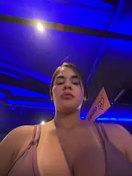 BellaLeclair online show from 02/11/26, 05:18