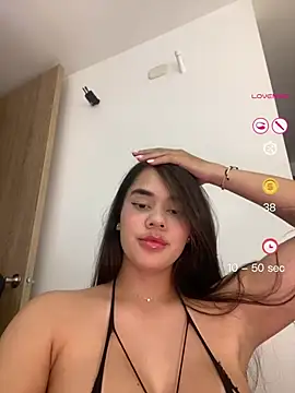 BellaLeclair online show from 04/29/26, 11:00