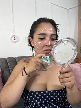 meli  brown online show from 12/17/25, 02:50