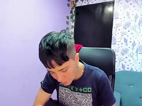  Hannah Hot online show from 09/28/25, 02:39