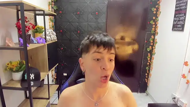  Hannah Hot online show from 04/22/26, 02:14