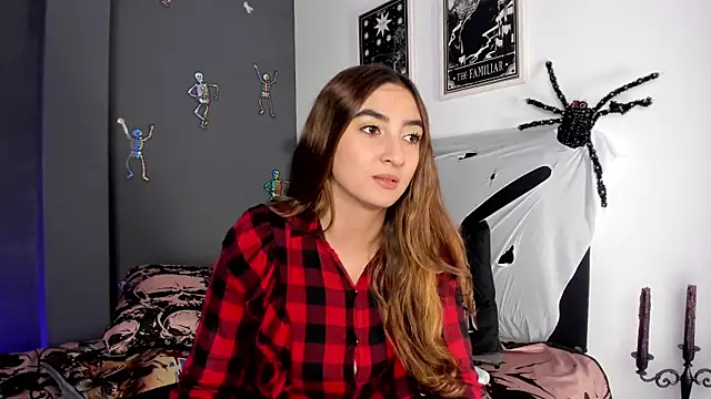 Alice Dickinssonn online show from 10/30/25, 01:45