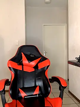 jayjayja19 online show from 11/17/25, 04:29