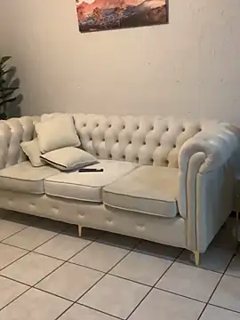 jayjayja19 online show from 04/20/26, 01:52