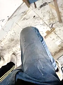 OmeningFurorji online show from 02/01/26, 09:41