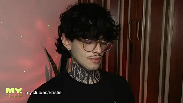 Mihail leroy online show from 03/24/26, 12:04