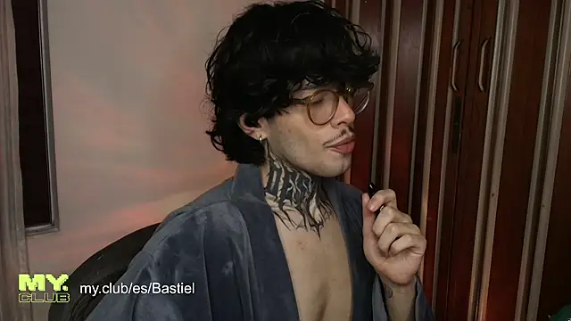 Mihail leroy online show from 03/25/26, 11:22