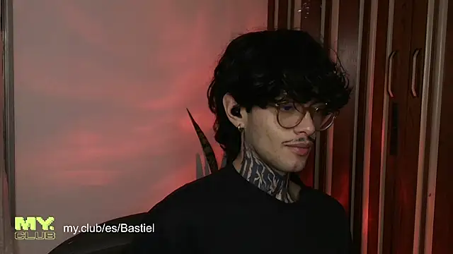 Mihail leroy online show from 04/02/26, 04:10