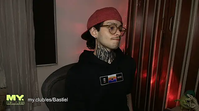 Mihail leroy online show from 04/14/26, 01:44